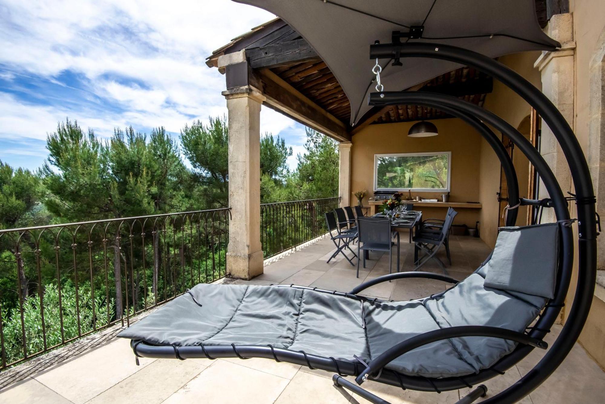 Villa Lumineuse Avec Piscine Clim 1Ere Etage Vue Panoramique Sur Les Montagnes Sur Le Site De La Sainte-Victoire Le Tholonet Luaran gambar
